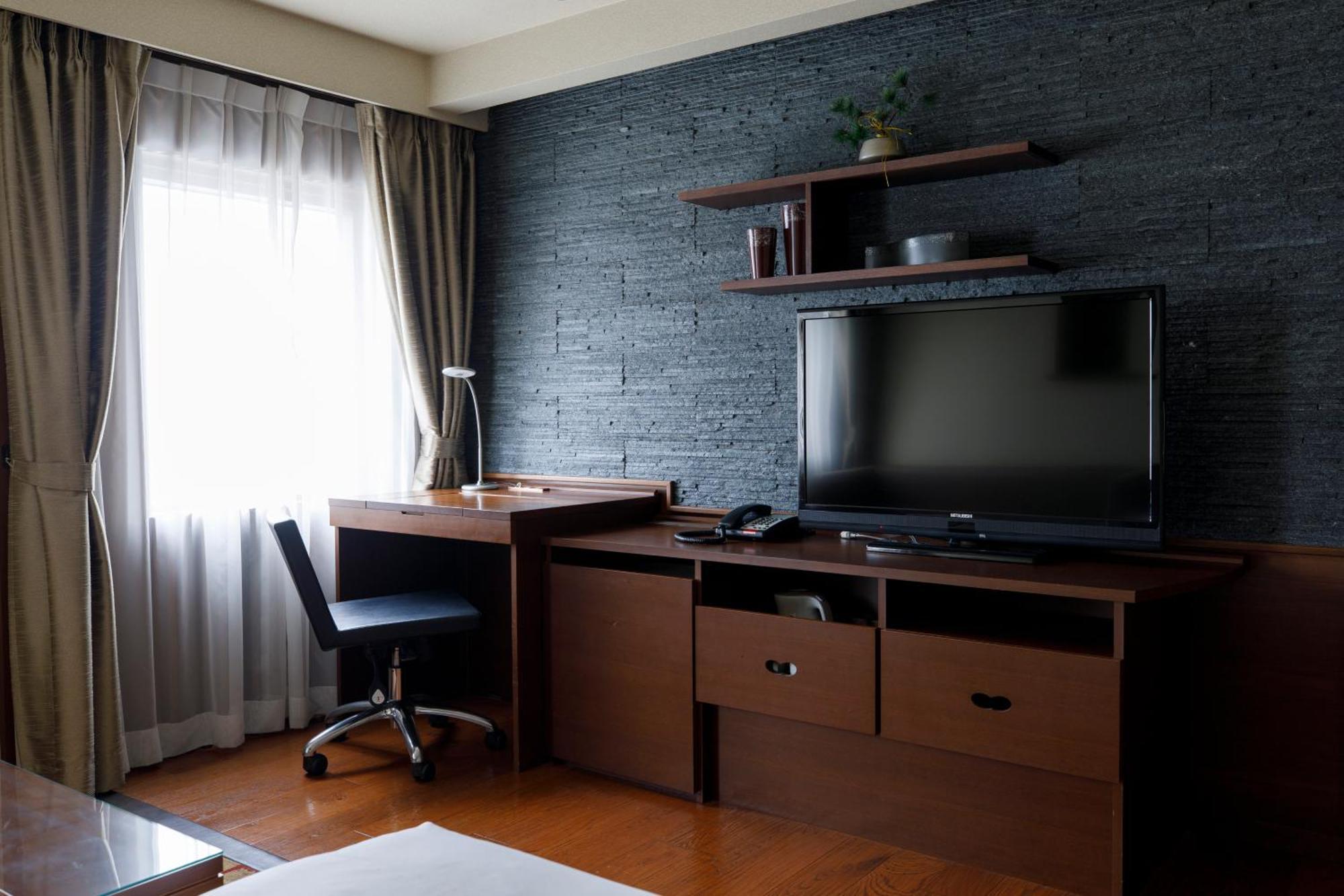 Hotel Ana Sky By Ihg Kanazawa