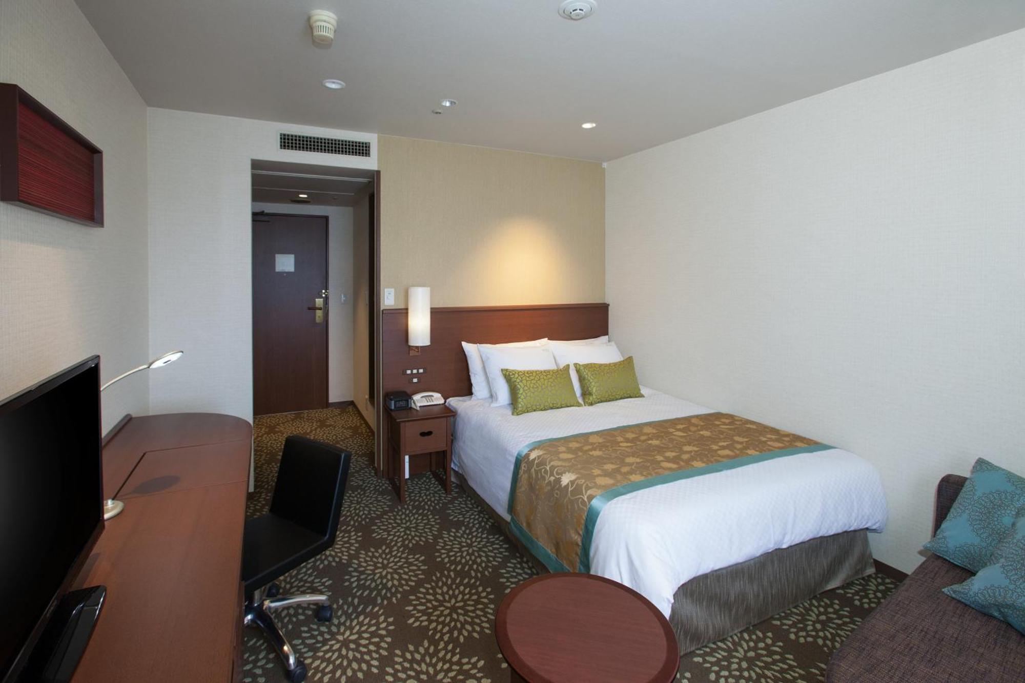 Hotel Ana Sky By Ihg